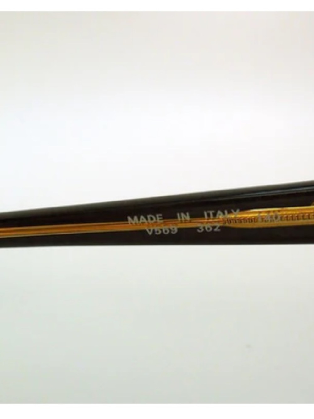 Vintage 1970s Valentino Two-Tone Cat-Eye Sunglasses in Black and Gold RARE - Picture 8 of 12